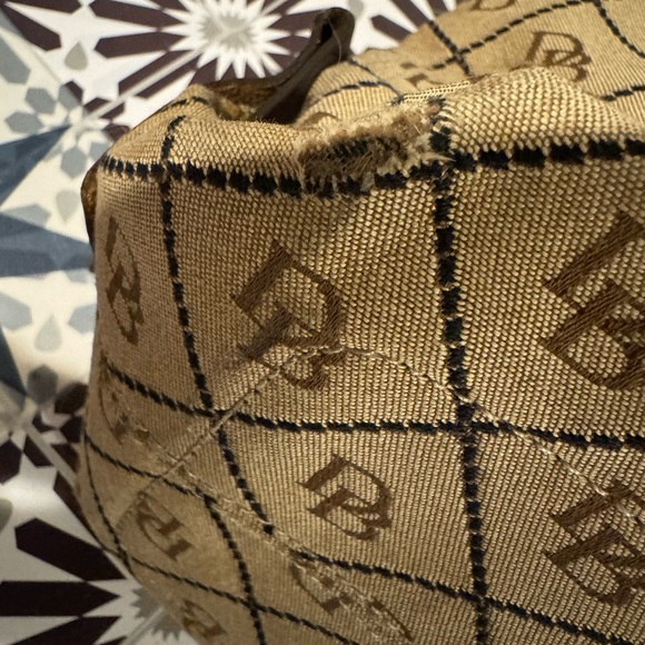 Dooney Bourke Vintage Canvas handbag Leather trim Nice - Picture 6 of 7